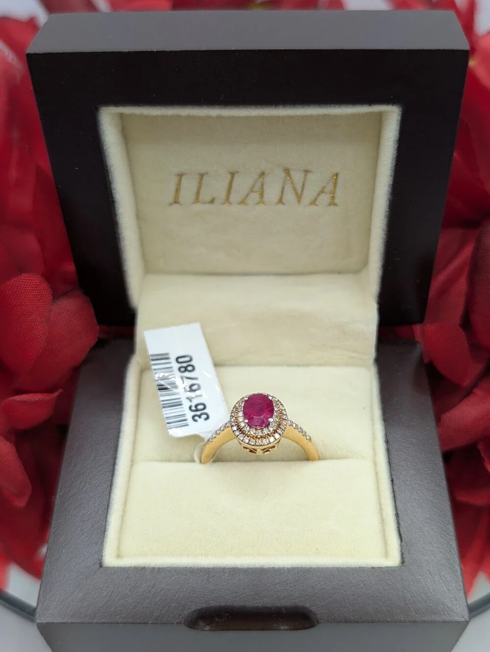18K Gold AAA Burmese Ruby, Diamond Ring 1.28ctw GIA Certification/Appraisal